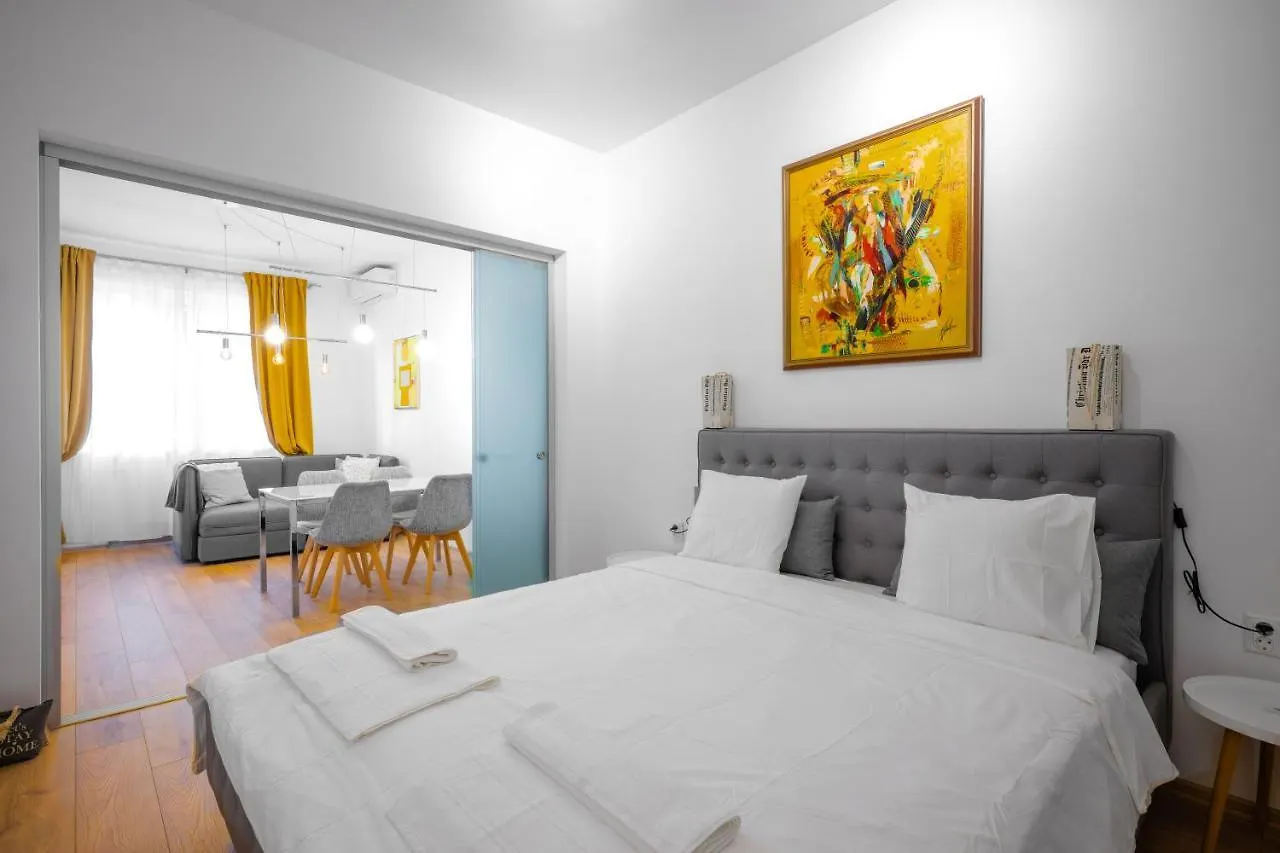 Modern 2Bd Flat With Prime Location And Workspace By Flat Mаnager Sofia Apartment
